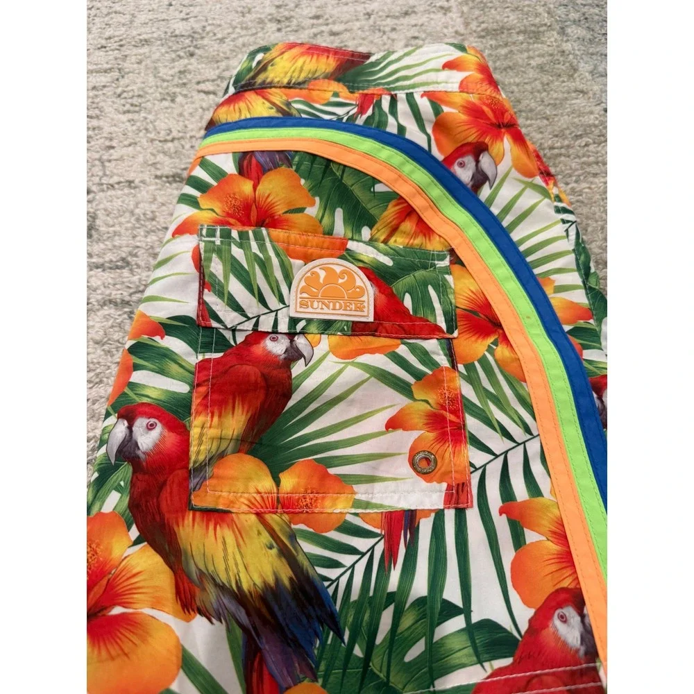 Men's sundek parrot rainbow board shorts
